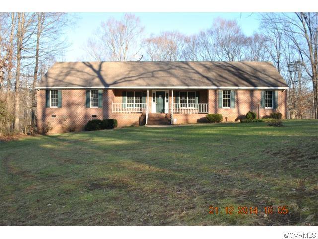 180 Horseshoe Bnd Bumpass, VA 23024