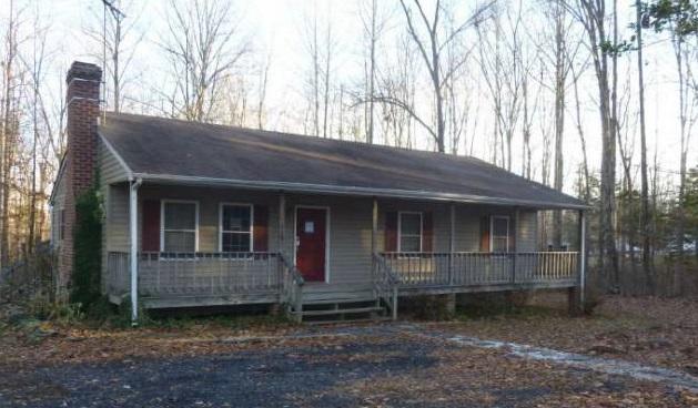 2324 Diggstown Rd Bumpass, VA 23024